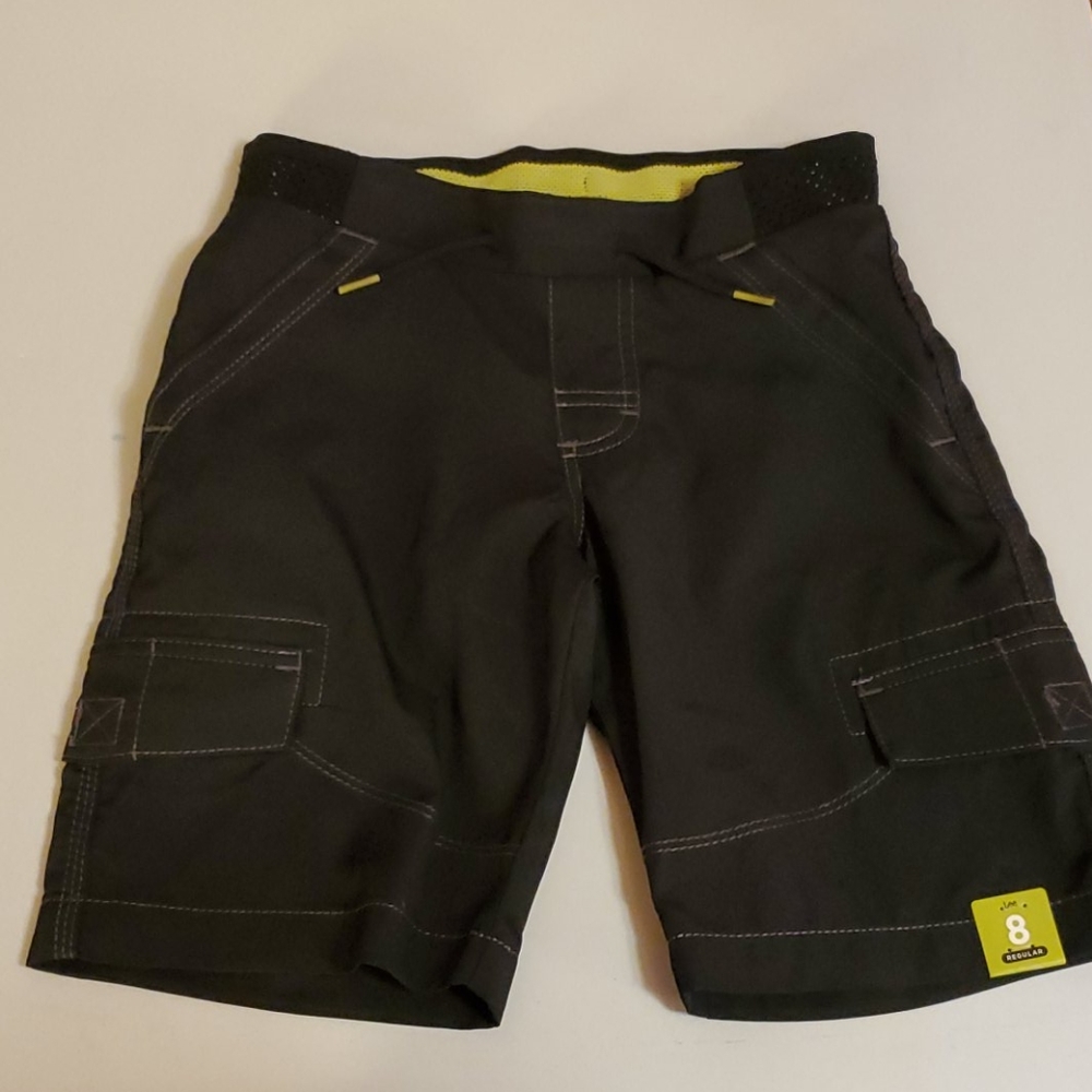 BNWT Boys Pull Up Cargo Shorts